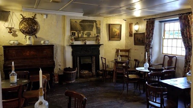 The Crosskeys Inn